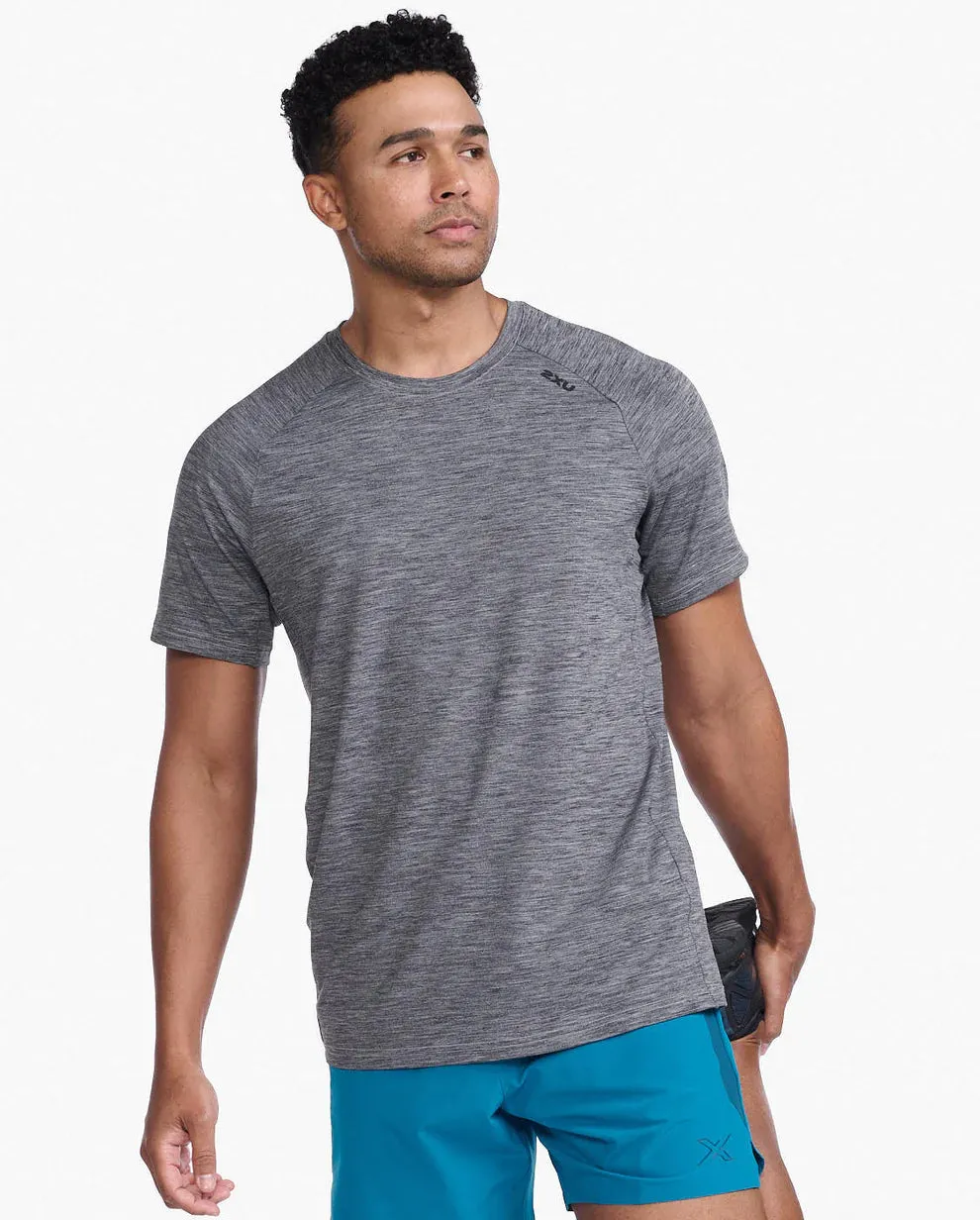 2XU Mens Motion Tee - Harbor Mist/Black