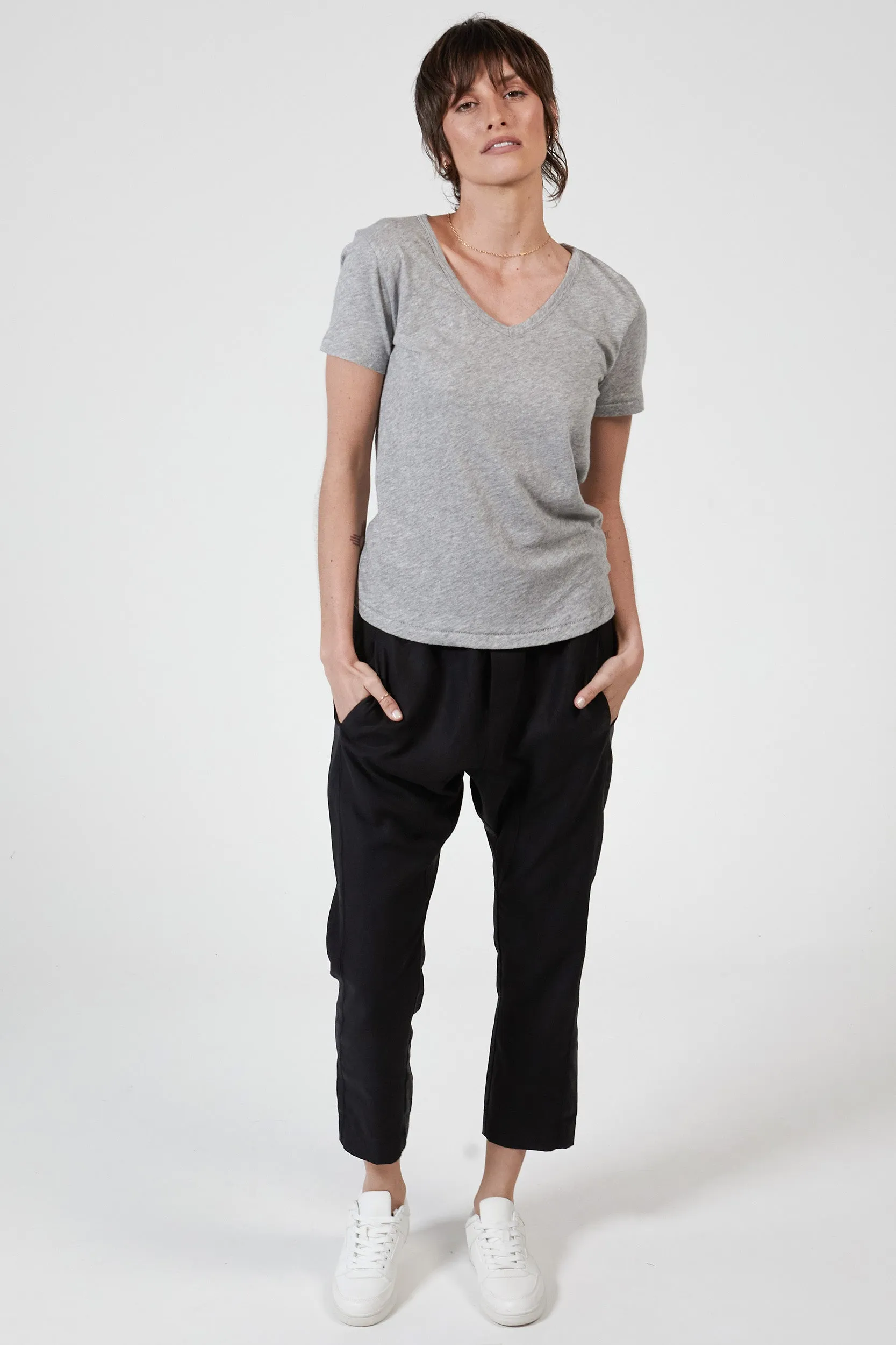 BLAKE SLUB V-NECK - GREY MARL