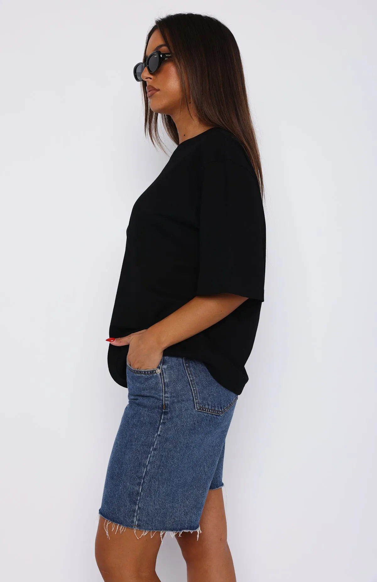 Let It Out Oversized Tee Black