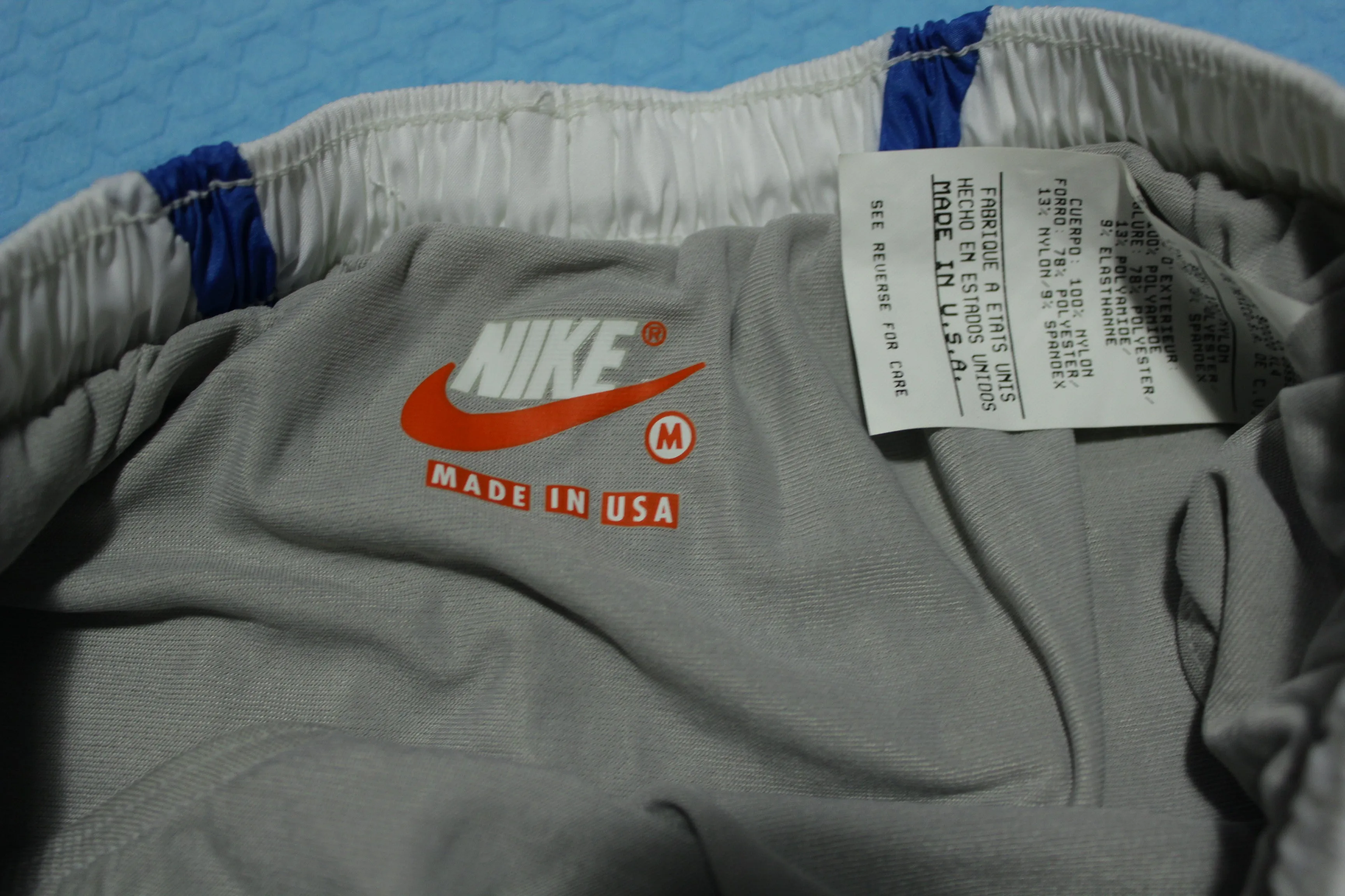 Nike Vintage Running Shorts Cascade High Cut Split 90s USA Track Pro Marathon