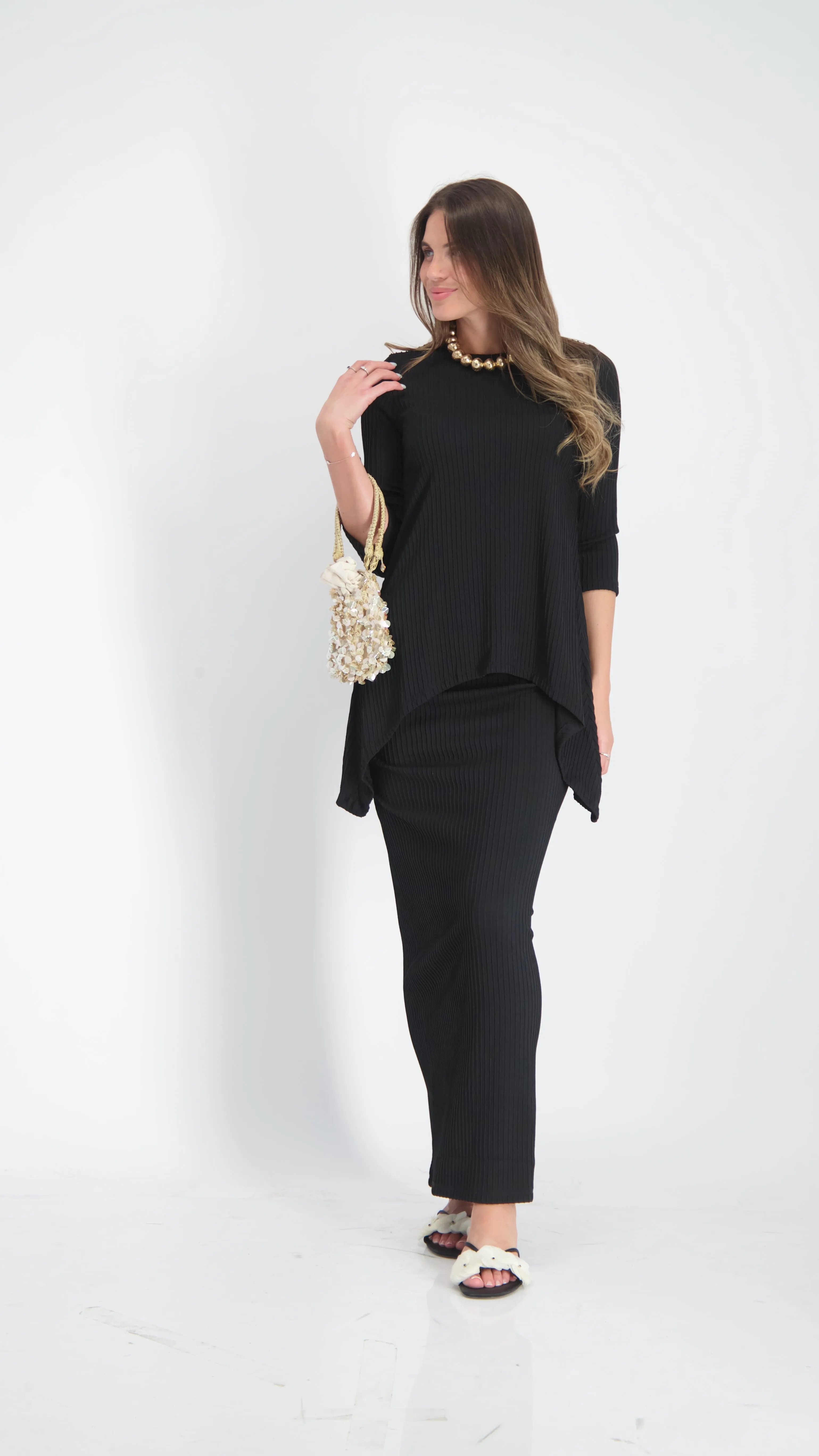 Ribbed Asymmetric T-shirt / Black