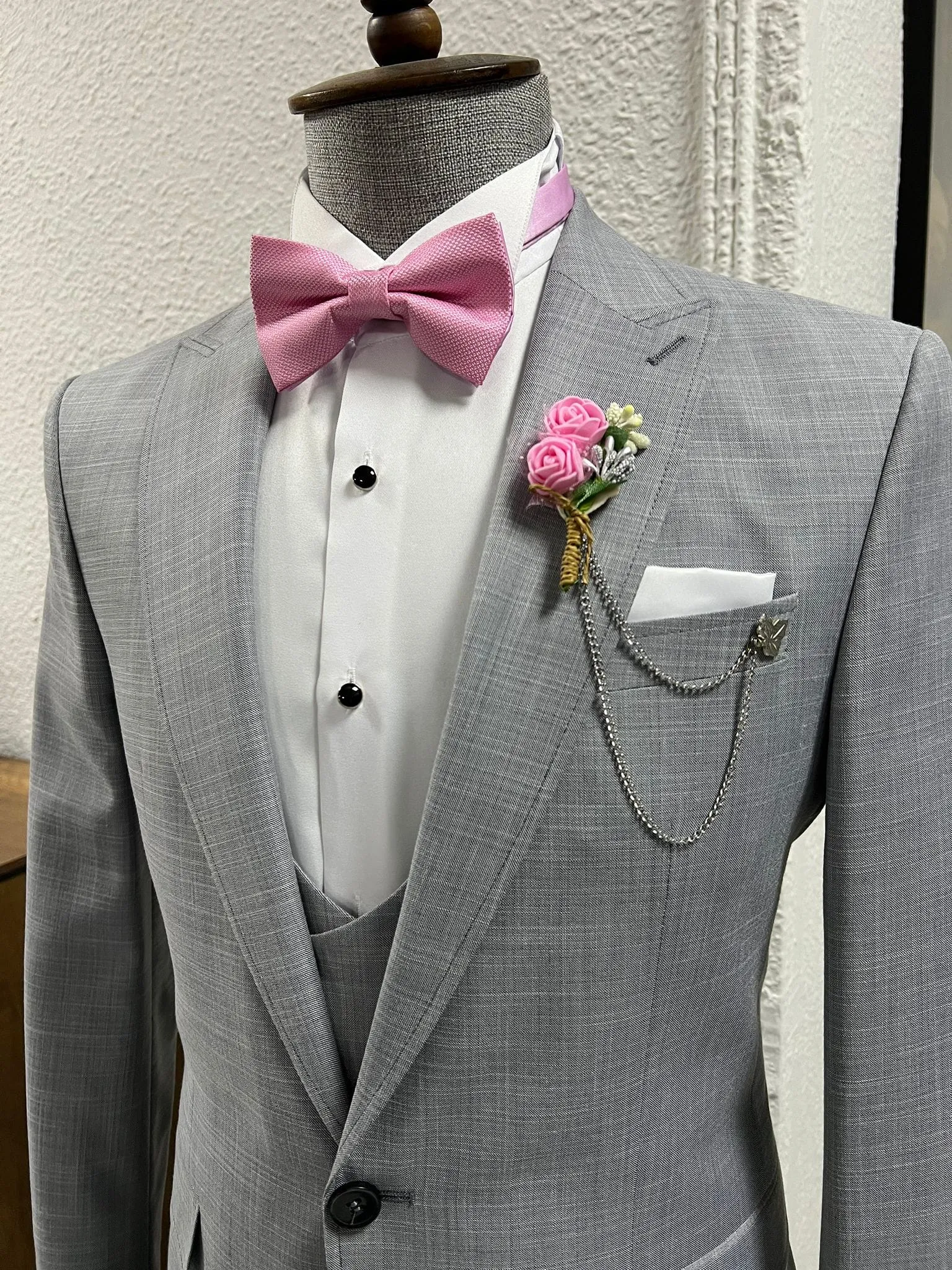 Slim-fit Pointed Collar Gray Tuxedo Vest Suit